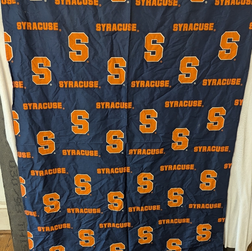 4 Syracuse University Curtain Panels, 38, 2-40, 58 x 58"